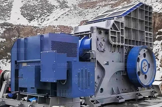 DLHGC臥式旋回破安裝現(xiàn)場