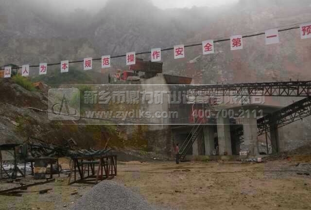 湖北咸寧時產(chǎn)400噸石料生產(chǎn)線 湖北咸寧時產(chǎn)400噸石料生產(chǎn)線