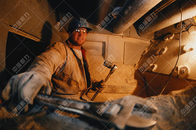 ����C�z��