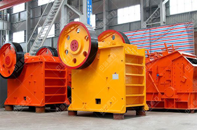 顎式破碎機 顎式破碎機