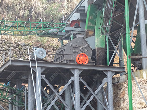 時(shí)產(chǎn)1500噸砂石生產(chǎn)線