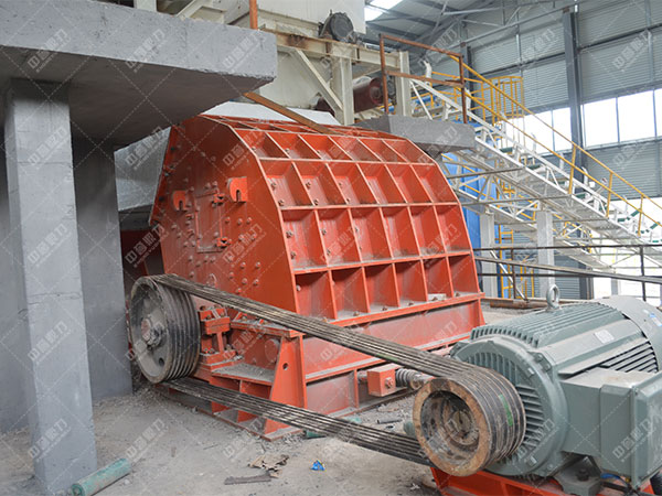 礦山破碎機(jī)