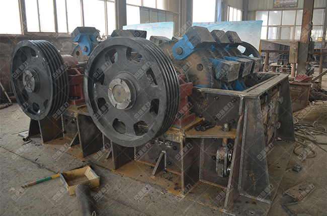 雙轉(zhuǎn)子制砂機