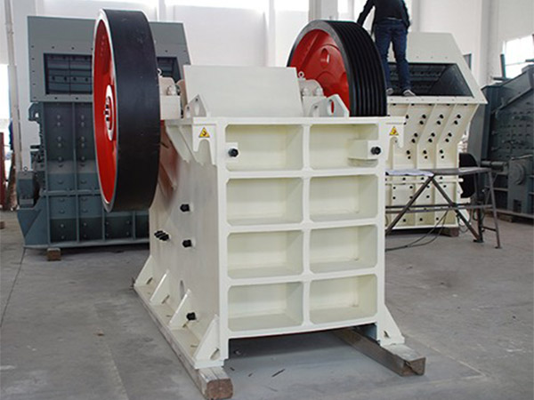 PE900*1200顎式破碎機